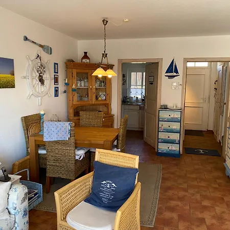 Fewo Yachthafenblick Nr.5 * Burtevitz